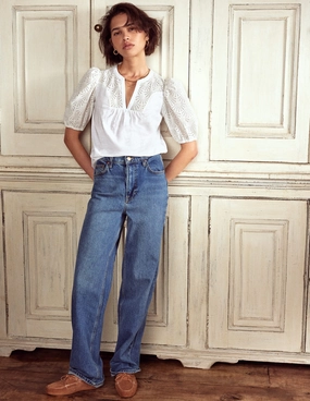 Dolly Broderie Top-White CrewNeck