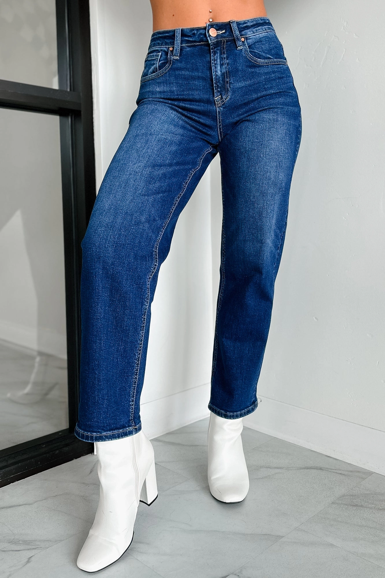 Minden High Rise Risen Boyfriend Jeans (Dark) Cold Weather LightweightMaterial
