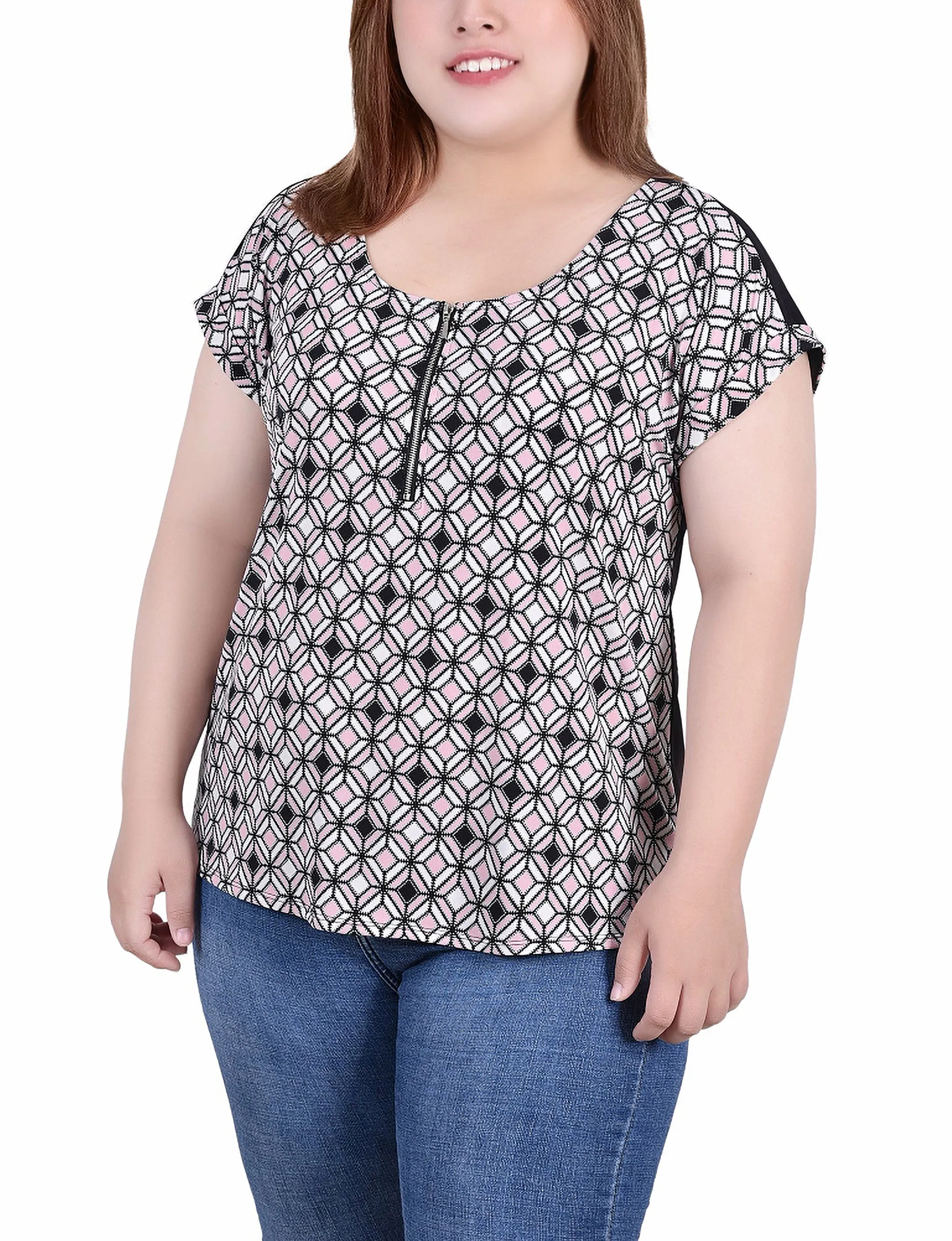 Plus Size Short Sleeve 1/2 Zip Knit Top Light material