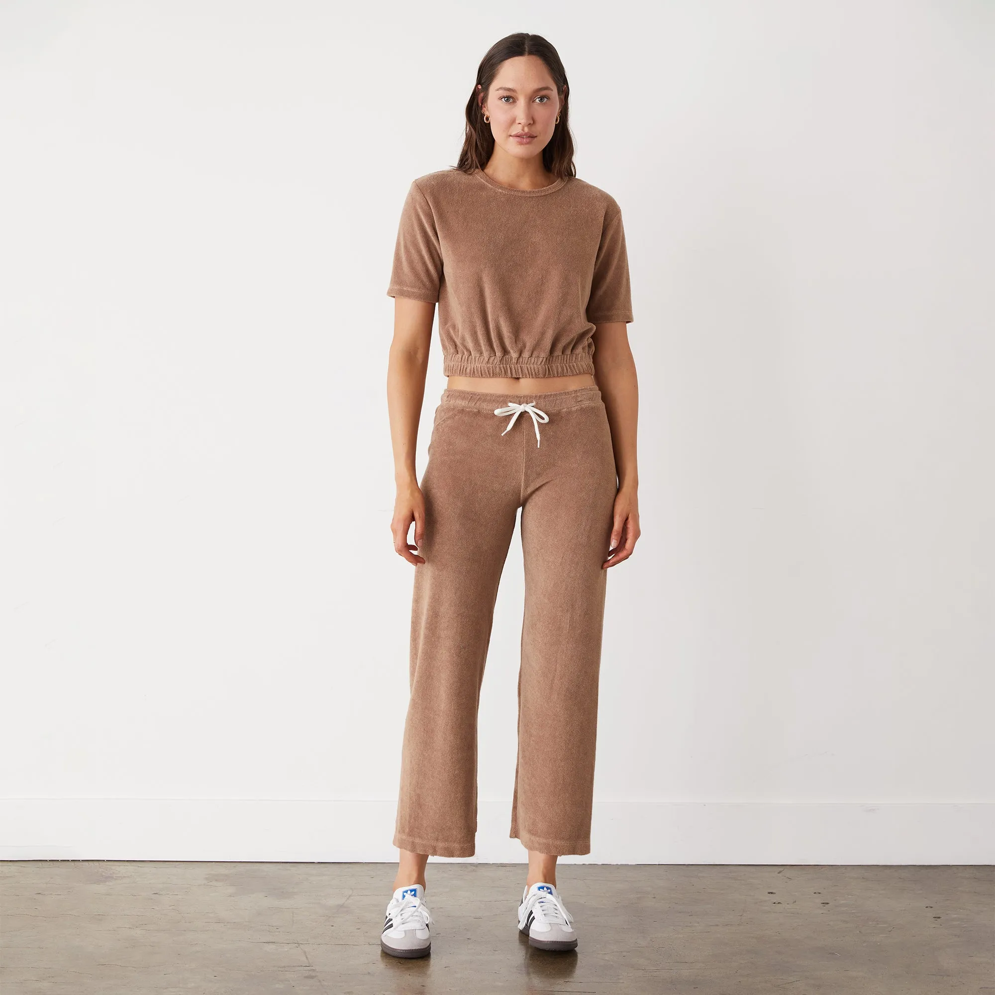 Terry Cloth Crop Pant Stylish Appearance