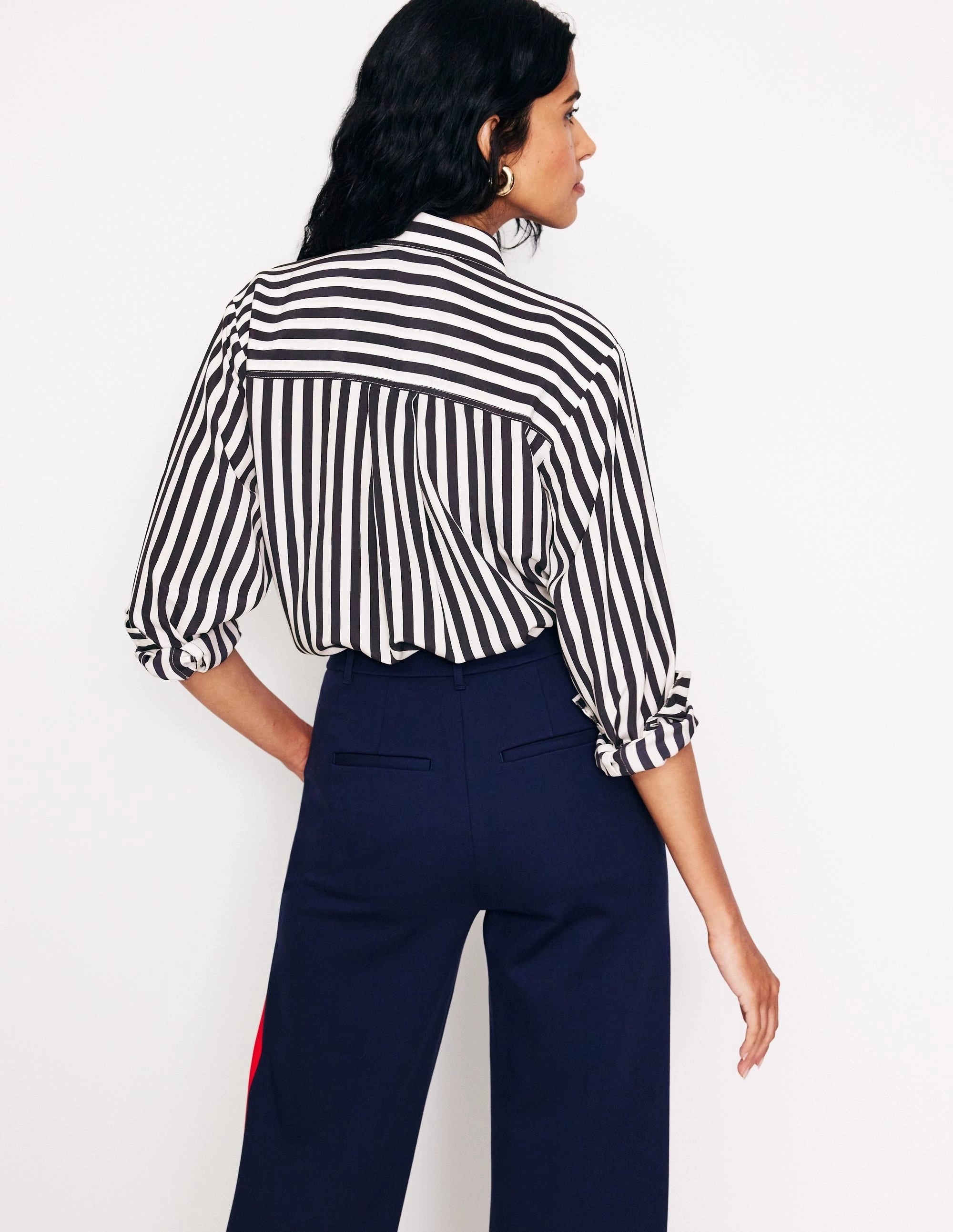 Connie Relaxed Silk Shirt-Navy Stripe Ribbed Trim Details Odor Control Finish