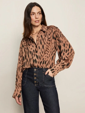 Sanctuary Colette Shirt in Mocha Leo BuiltInLayer PreShrunk Fabric