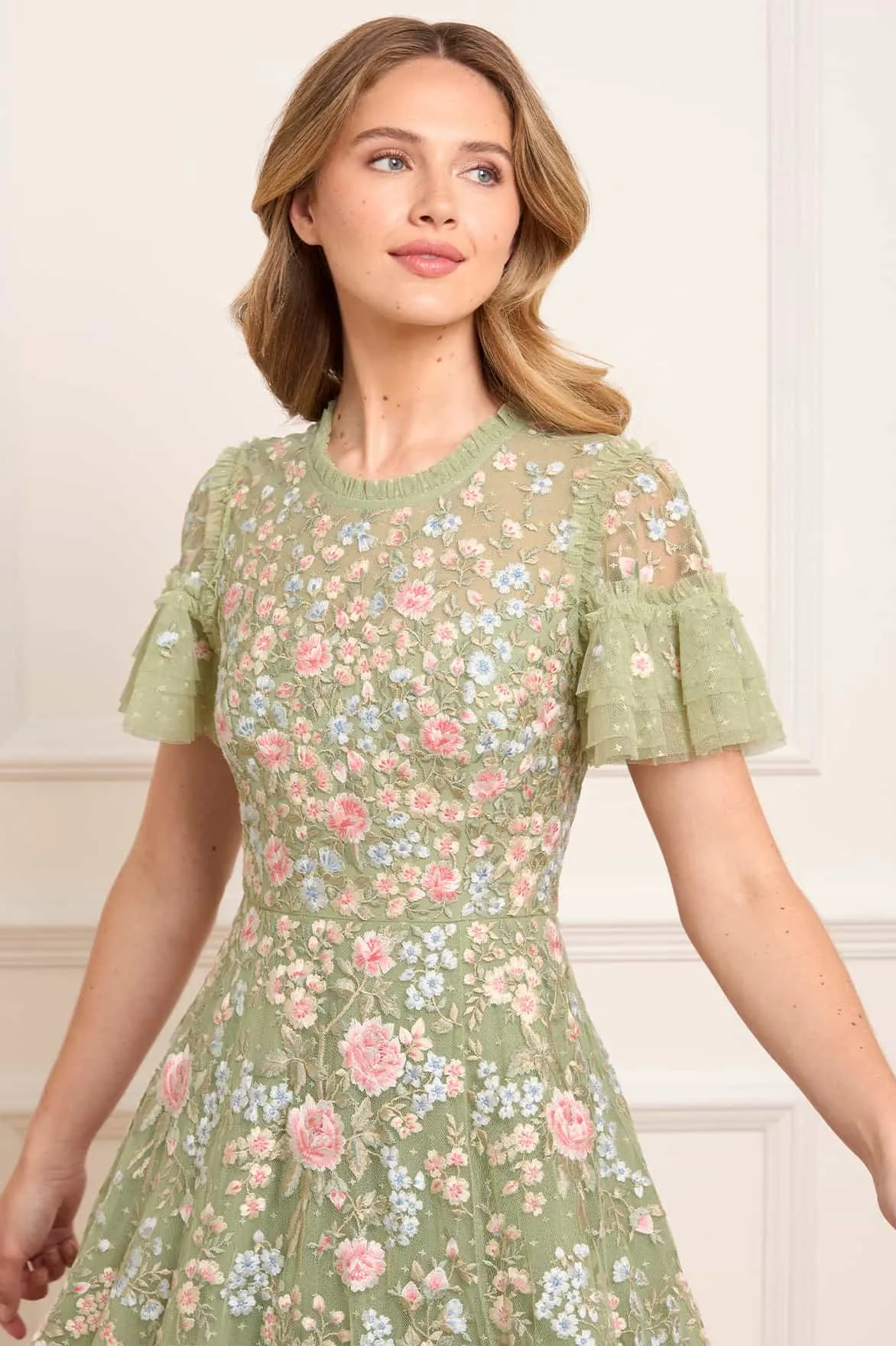 Flexible Style Casual Look Antoinettes Floral Round Neck Ankle Gown