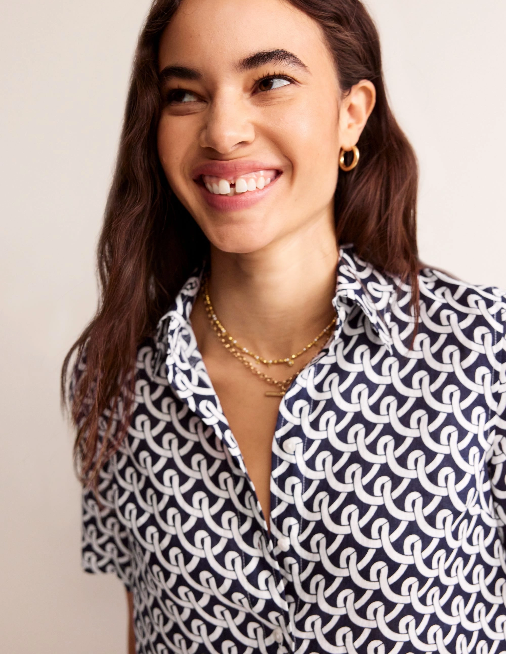 Hazel Short Sleeve Linen Shirt-Navy, Geo Terrace Hidden Ventilation Zones