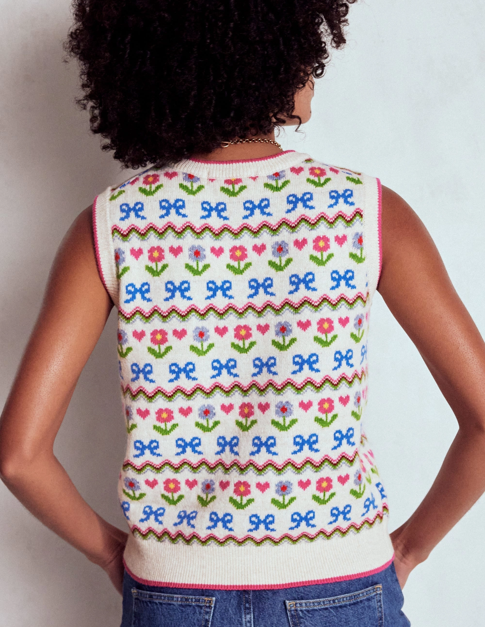 Versatile Piece Edie Fair Isle Tank-Oatmeal Melange, Flowers