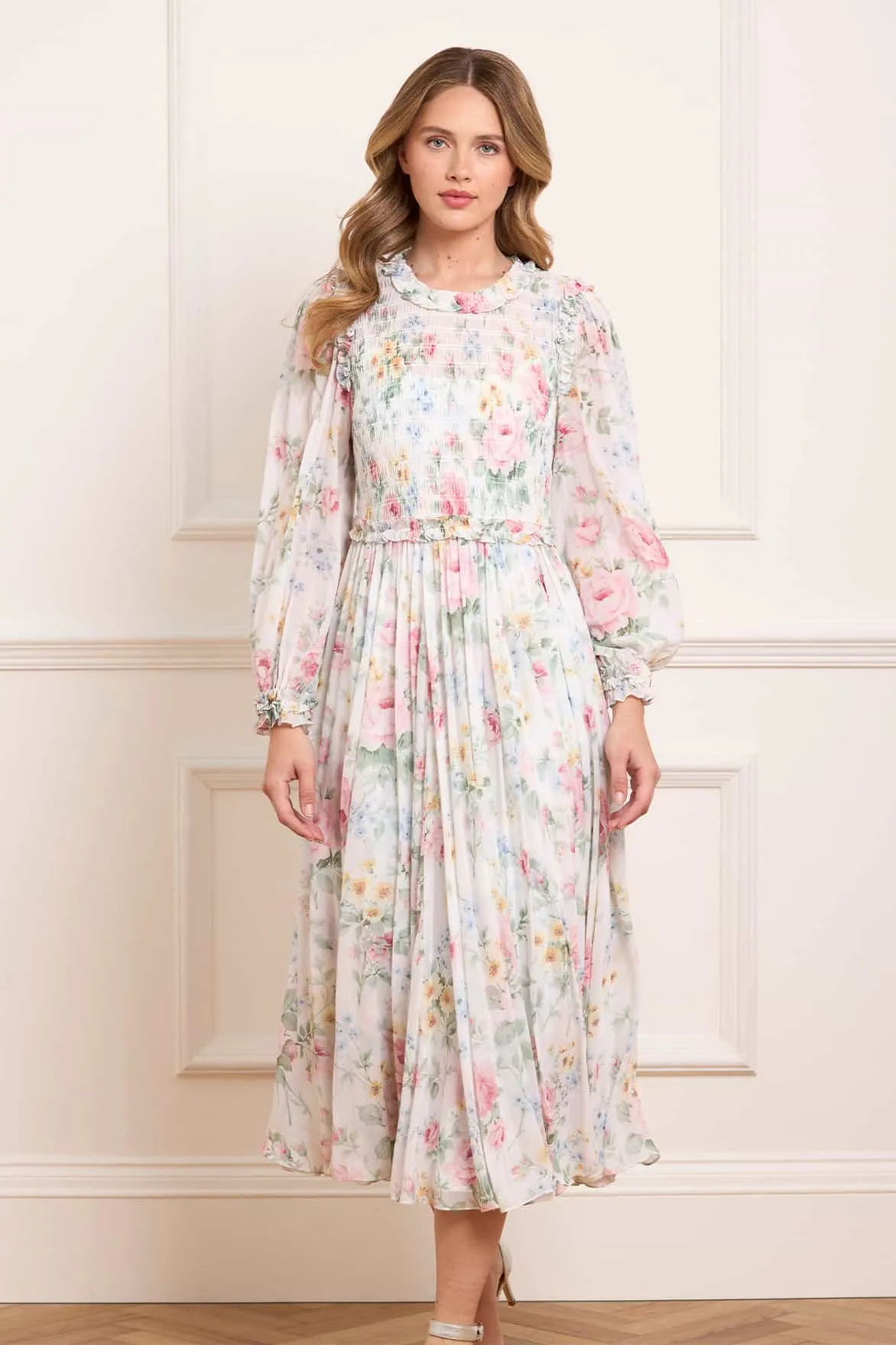 Comfy Shape Off-Shoulder Pompadour Garden Chiffon Smocked Ballerina Dress