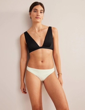 Classic Bikini Bottoms-Ivory Anti Chafing Seamless Edges