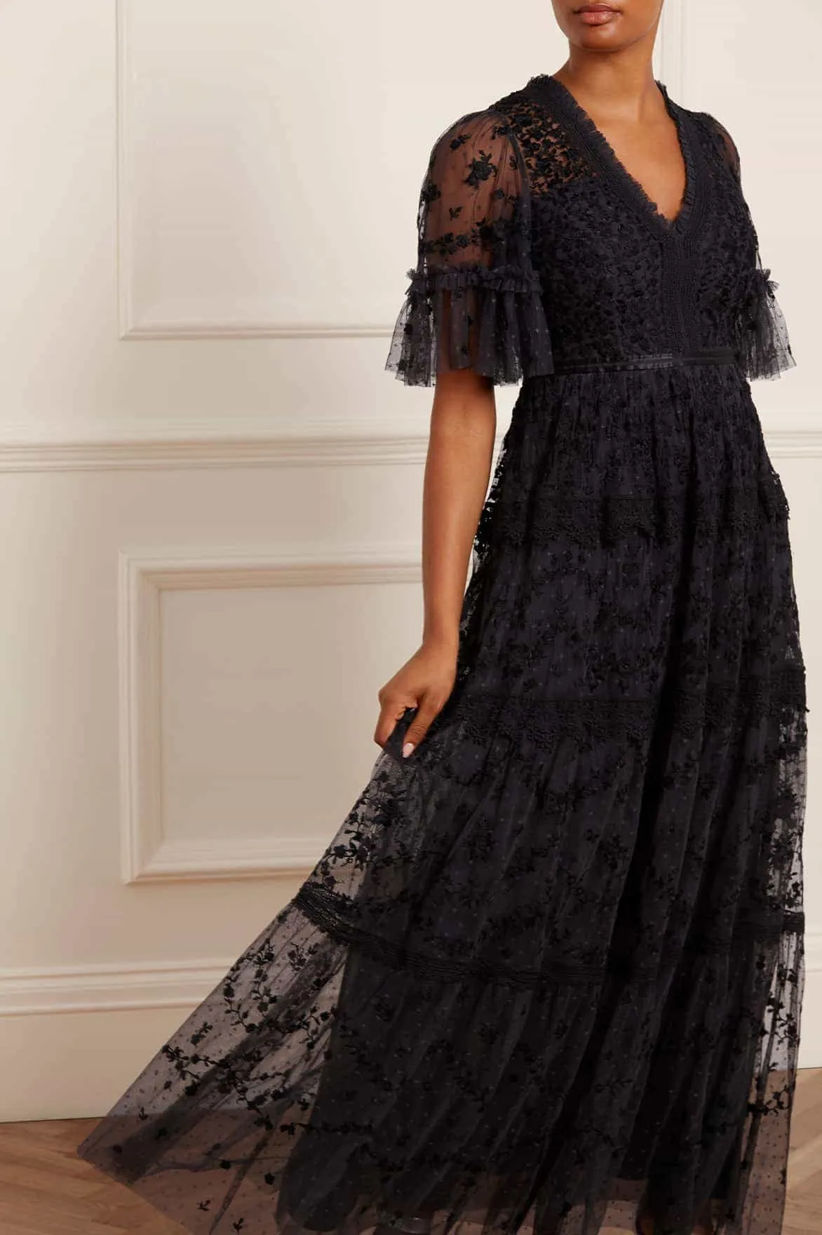 Araminta Lace Gown Chic Direction Interchangeable-Detail