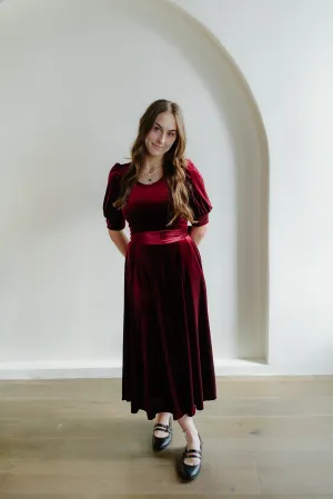 Ivy Dress Scandi Light