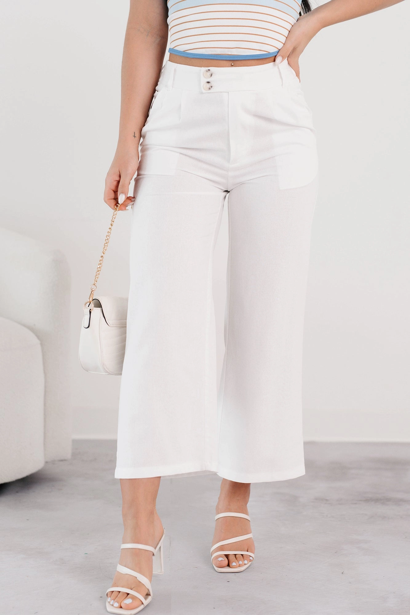 Sporty Fit Design Anti Static Fabric Put-together Poise Linen Cropped Pants (White)