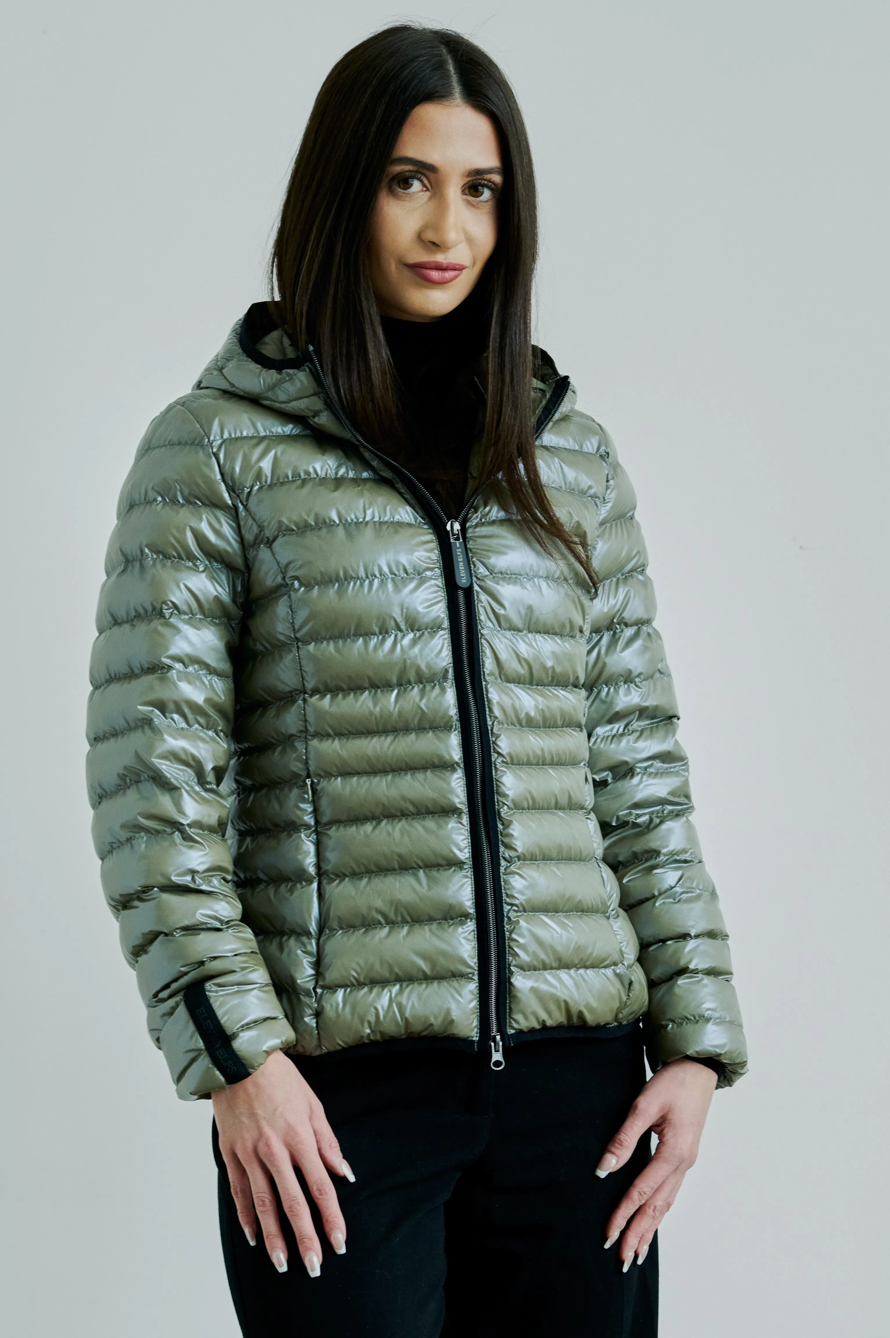 Elfy Vegan Down Short Jacket | Olive