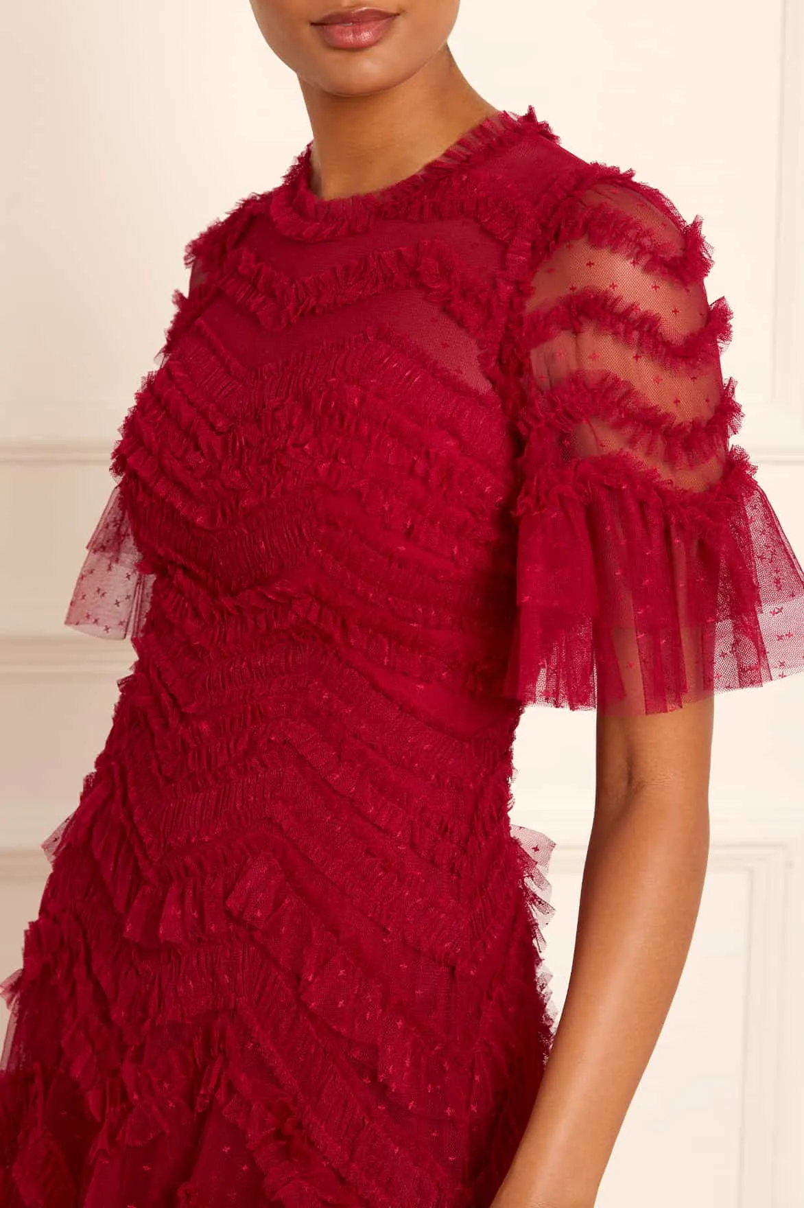 Elegant Waist Design Elia Short Sleeve Gown