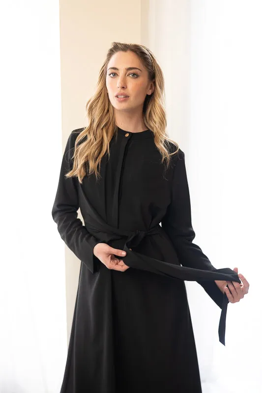 Eloise Noir Dress Breezy Fit Influencer-Style