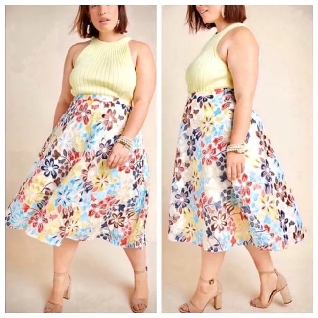 Embroidered Floral Midi Skirt Foldable Design Unisex style