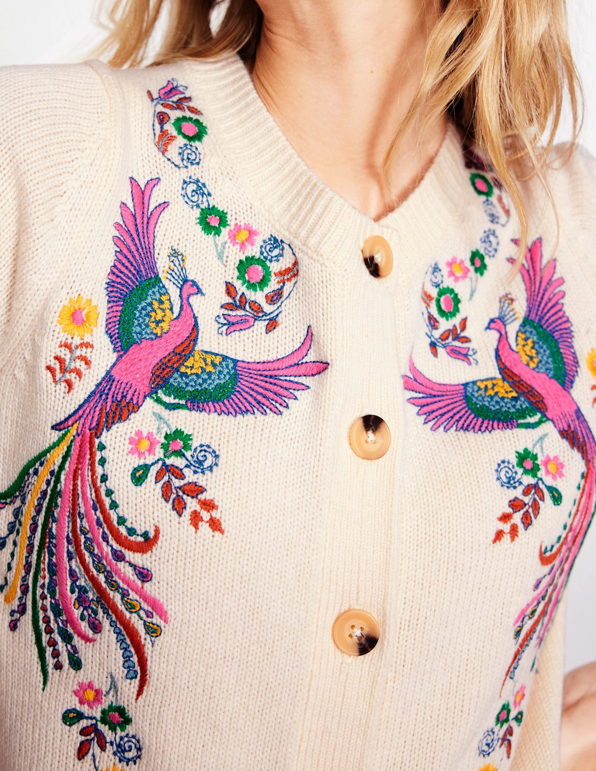 OdorResistant Treatment Minimalist Stitching Embroidered Crew Neck Cardigan-Warm Ivory, Peacock
