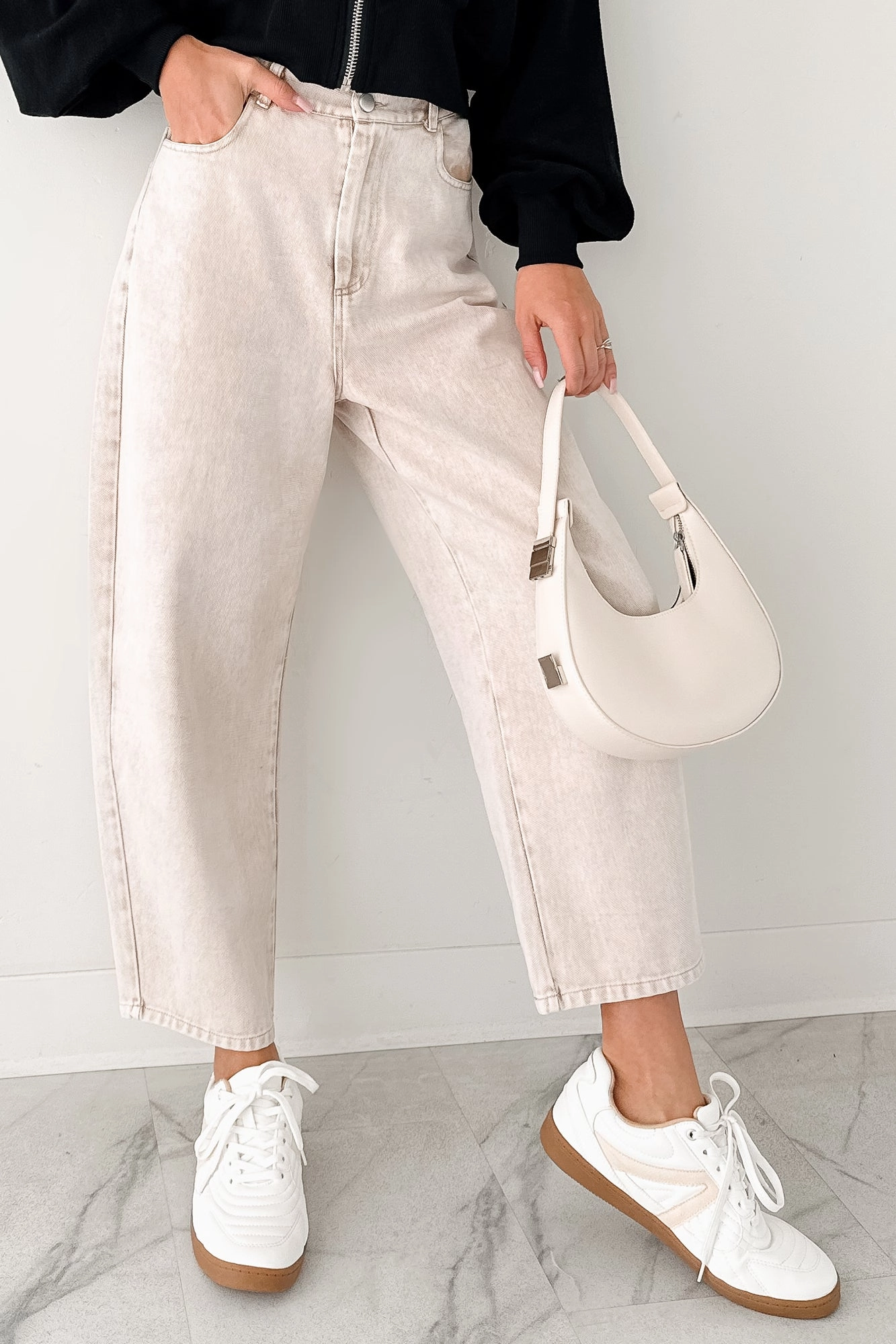 CarbonNeutral Production Calloway High Rise Barrel Jeans (Washed Ecru)