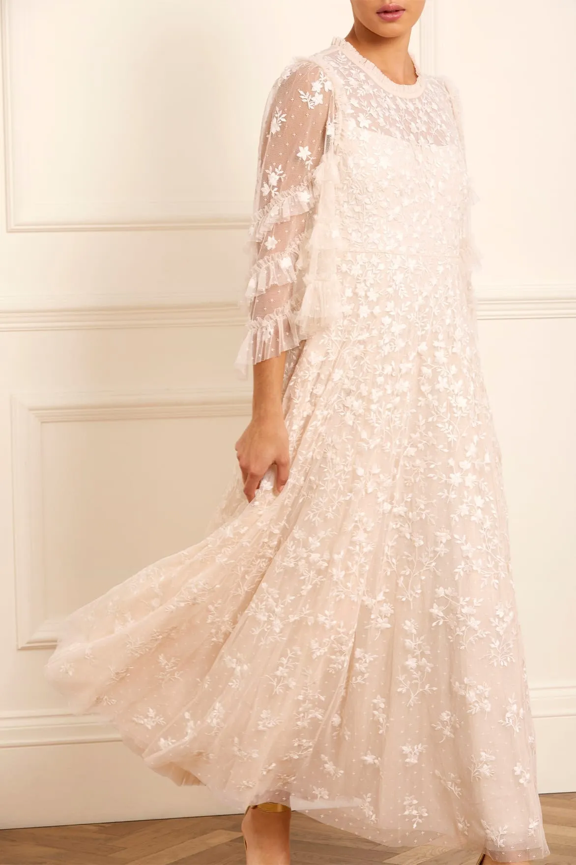 Seasonal Comfort Shine Skin Everett Bloom Round Neck Ankle Gown