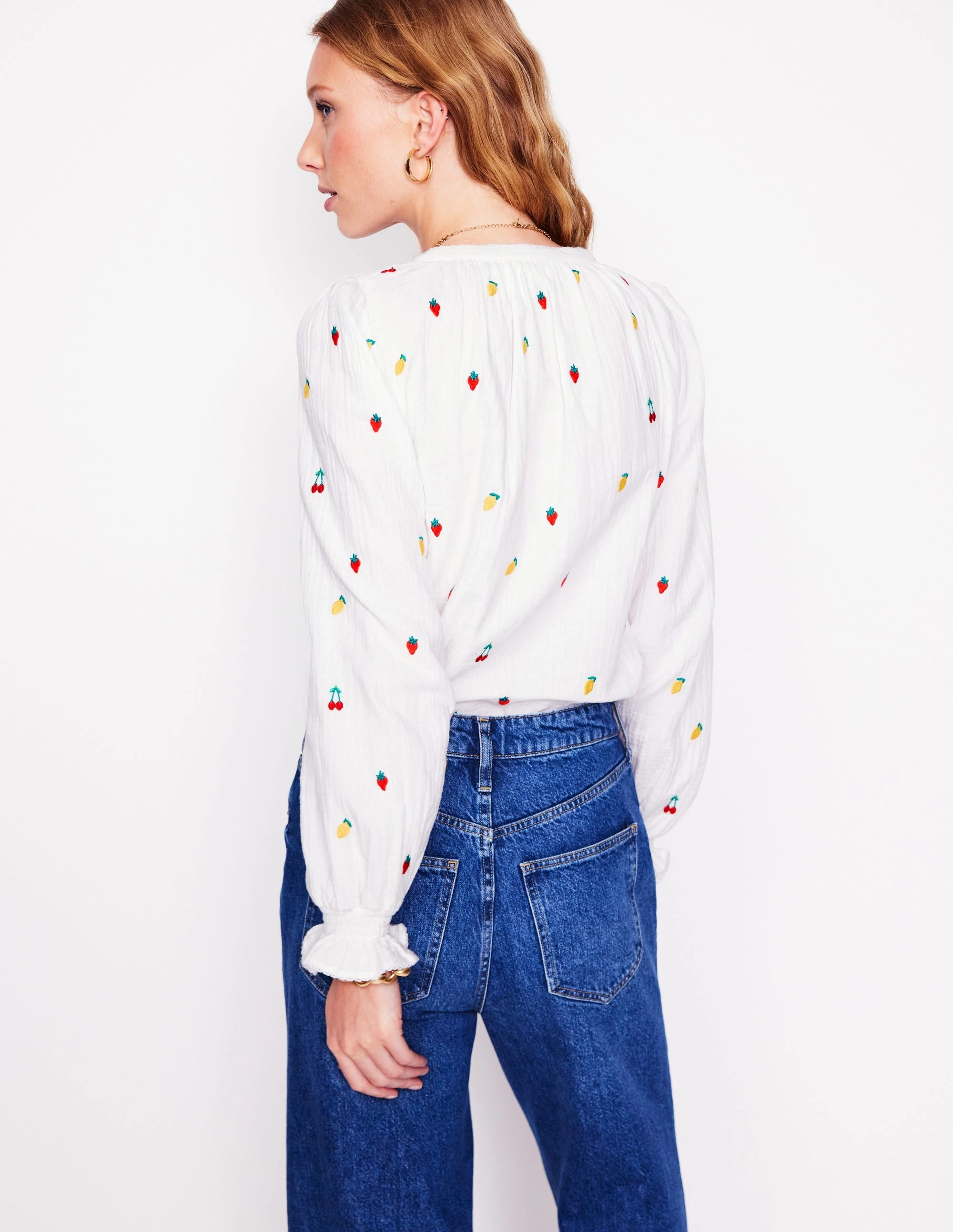 VentilatedBack Microfiber texture Evie Double Cloth Top-White, Embroidered Fruit