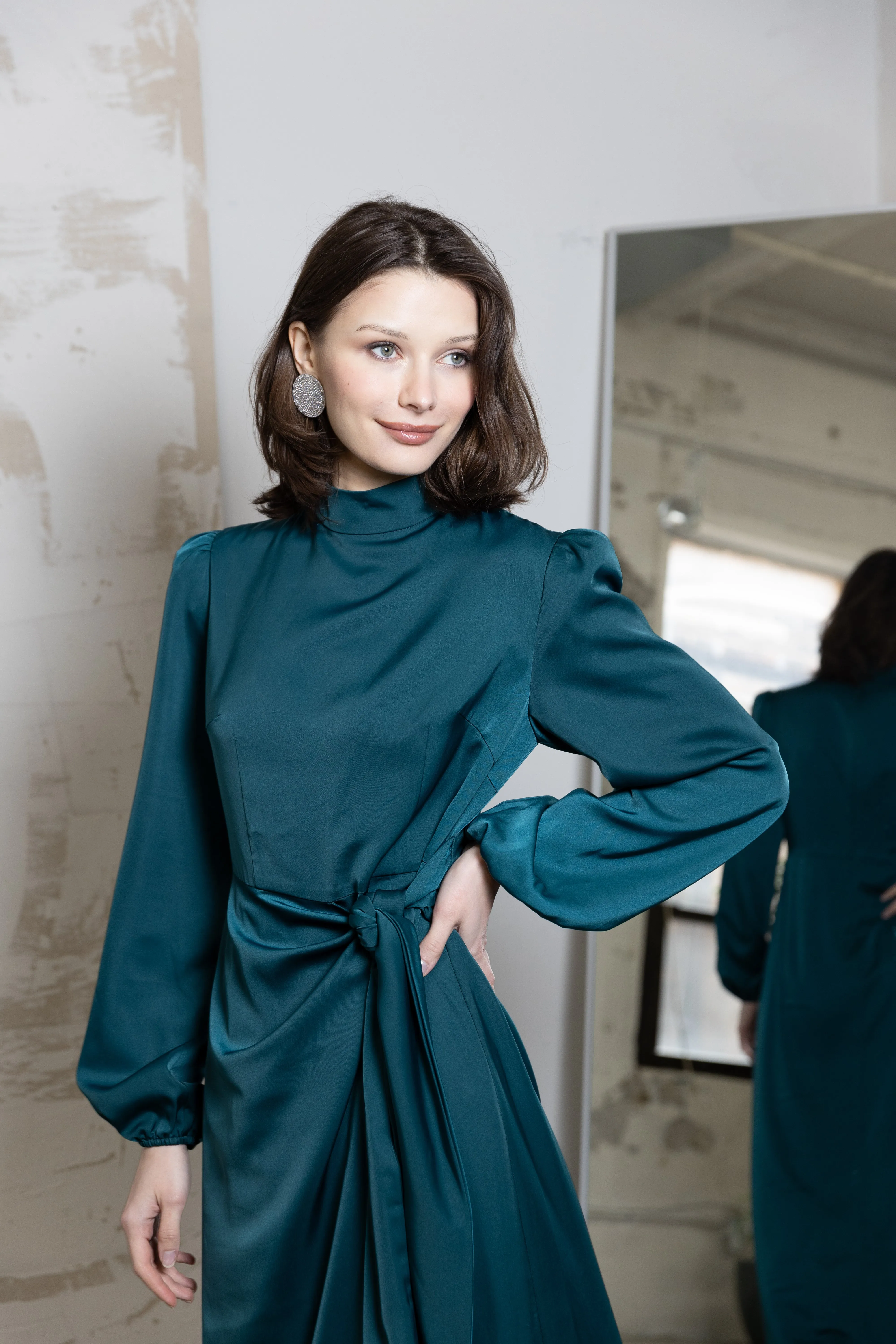 Fabianna Maxi Teal Calm Shine