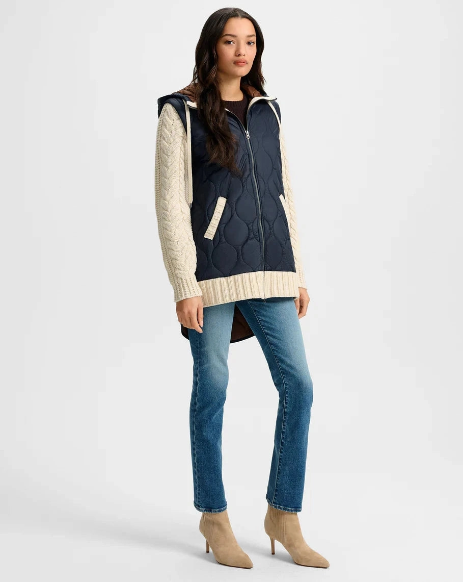 Snag Free Zippers Enhance Barrows Knit Sleeve Quilted Jacket Navy/Heathered Sand