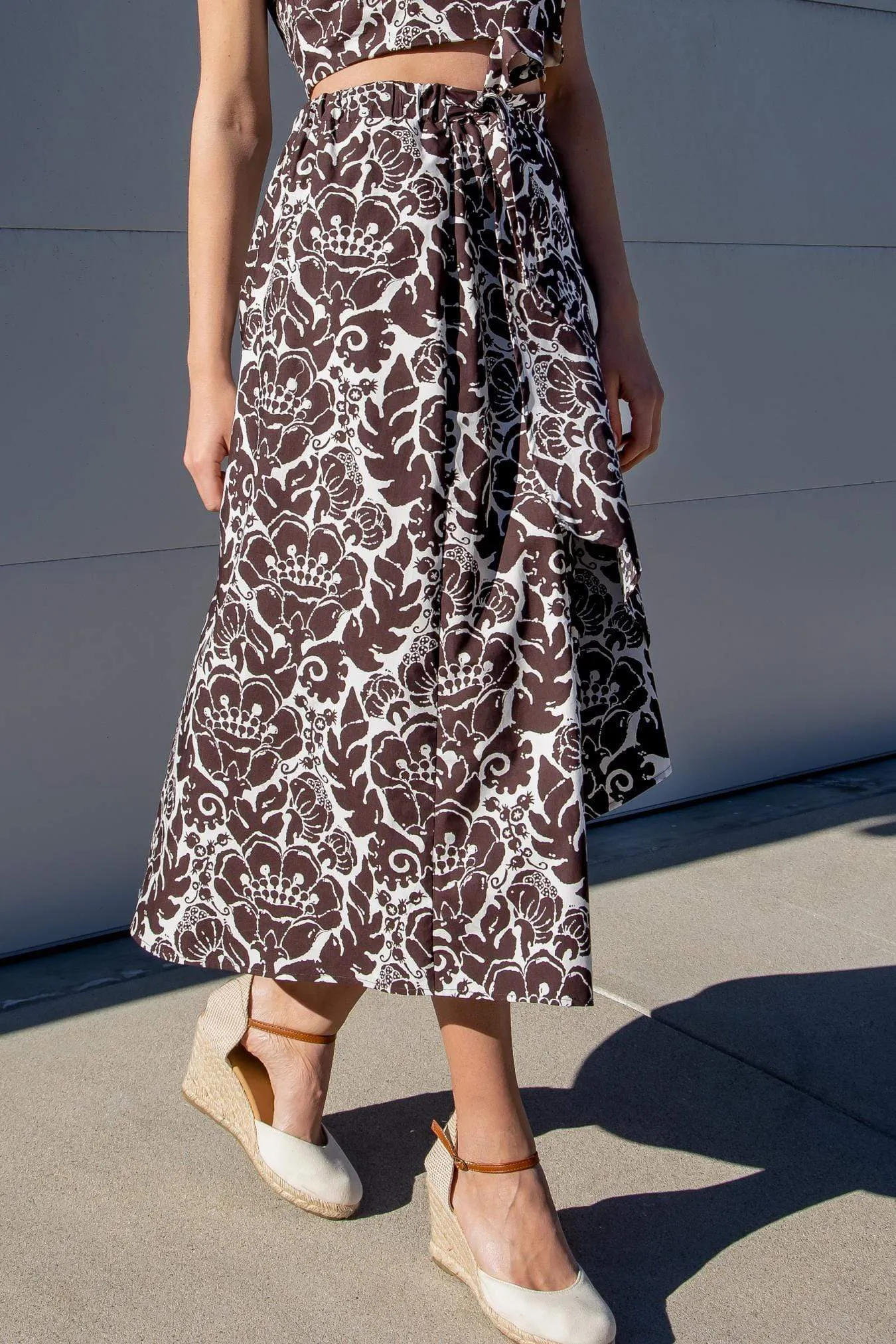 Brown Motif Wrap Skirt Art Gallery Visit