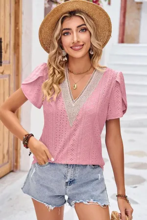 V NECK PUNCHING LACE LOOSE SHORT TULIP SLEEVE TOP WrinkleFree Weaving MultiPocket Design