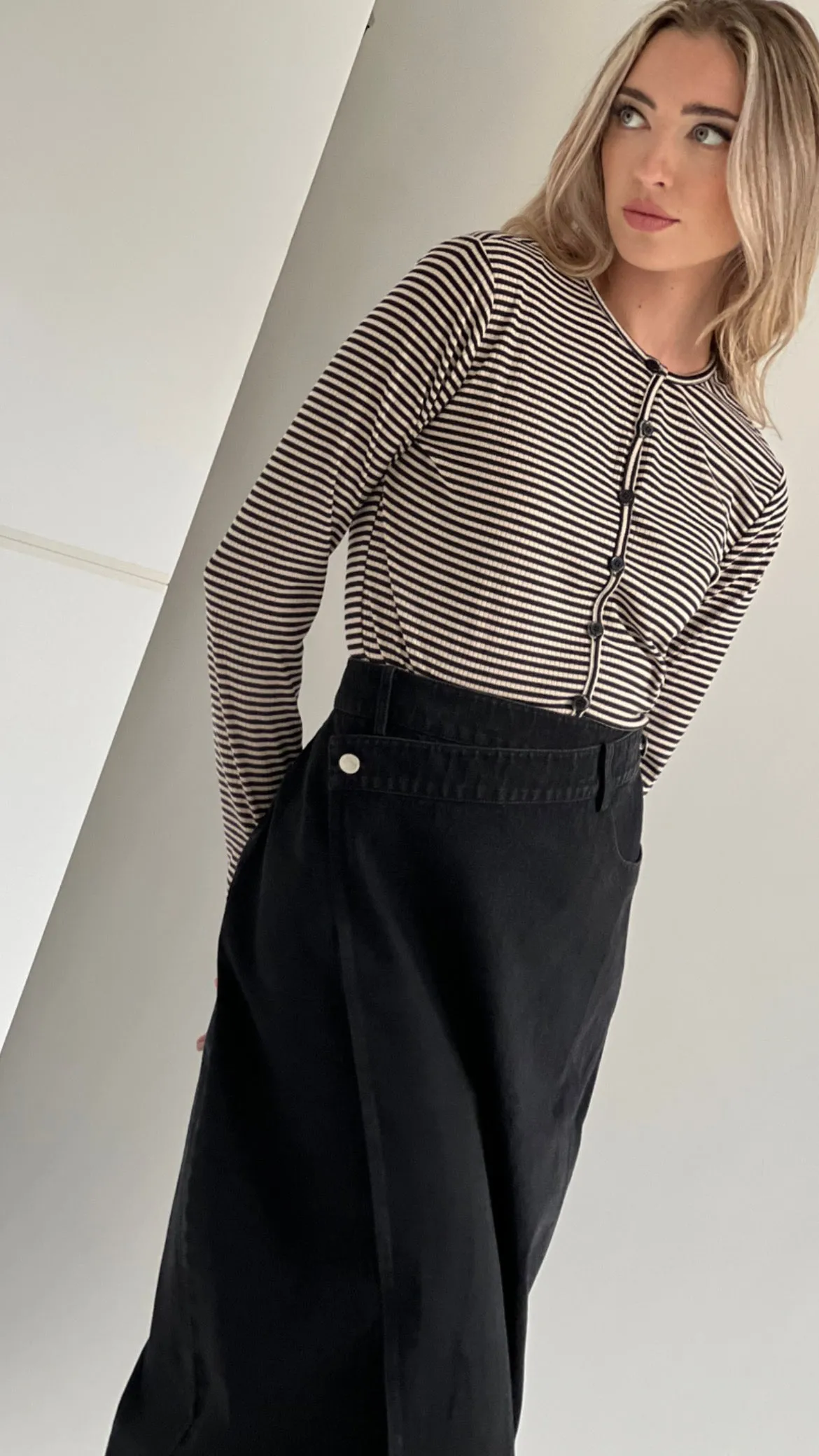 Contemporary Brand Shayne Maxi Black Denim Skirt