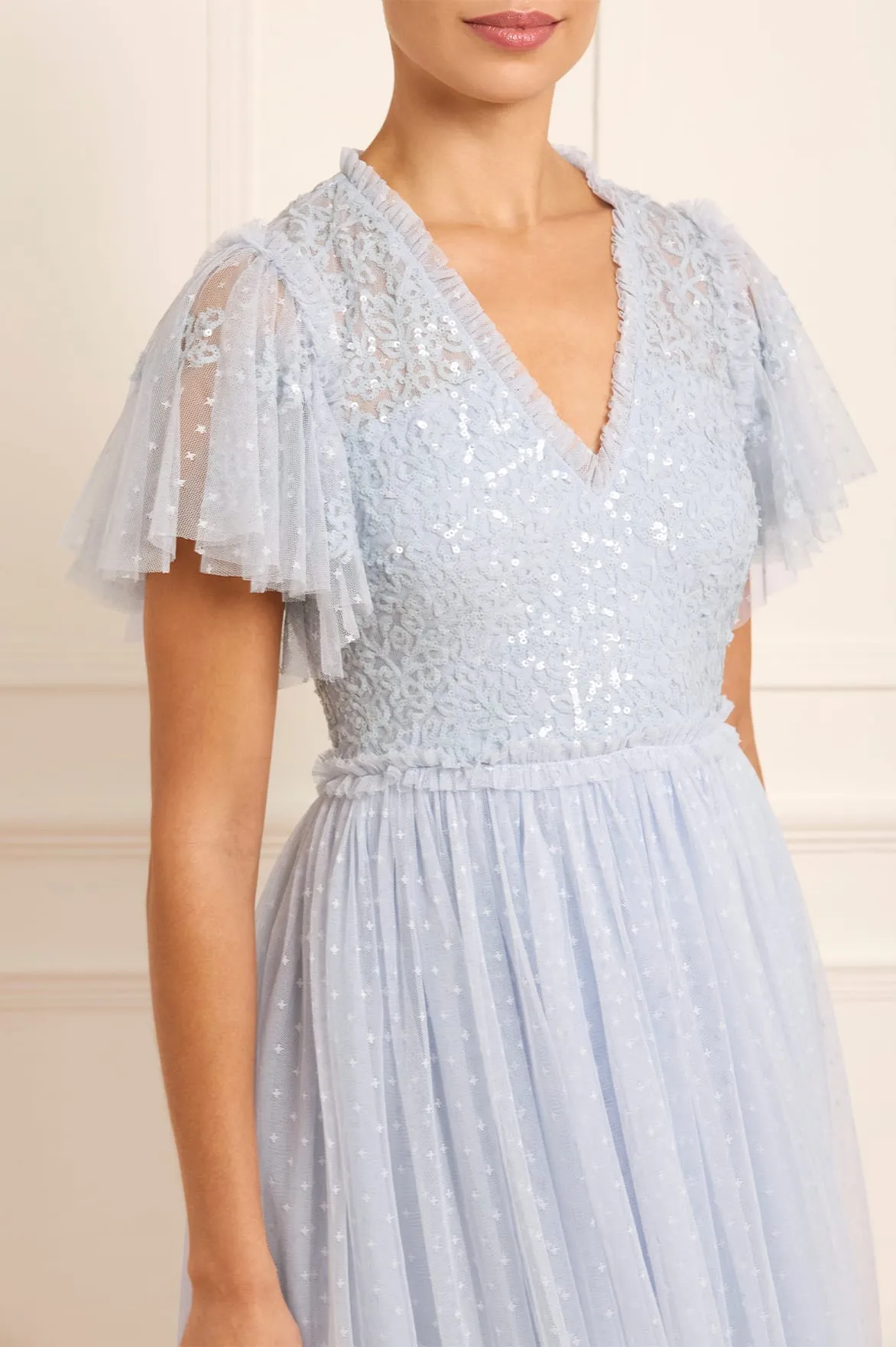Retro Mood Versatile Layering Floral Lace Bodice V-Neck Ankle Gown