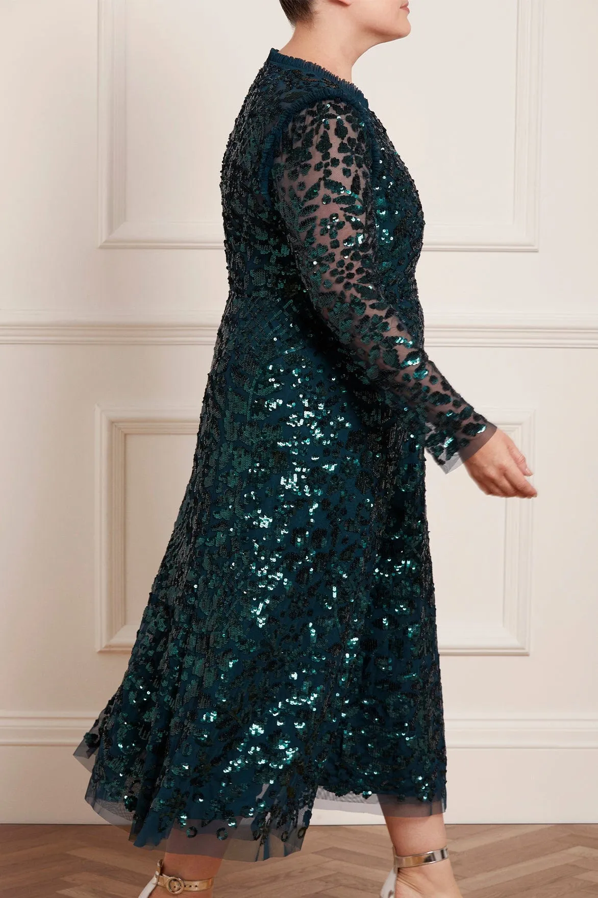 Grace Glow Luxe Fit Aurelia Long Sleeve Ballerina Dress