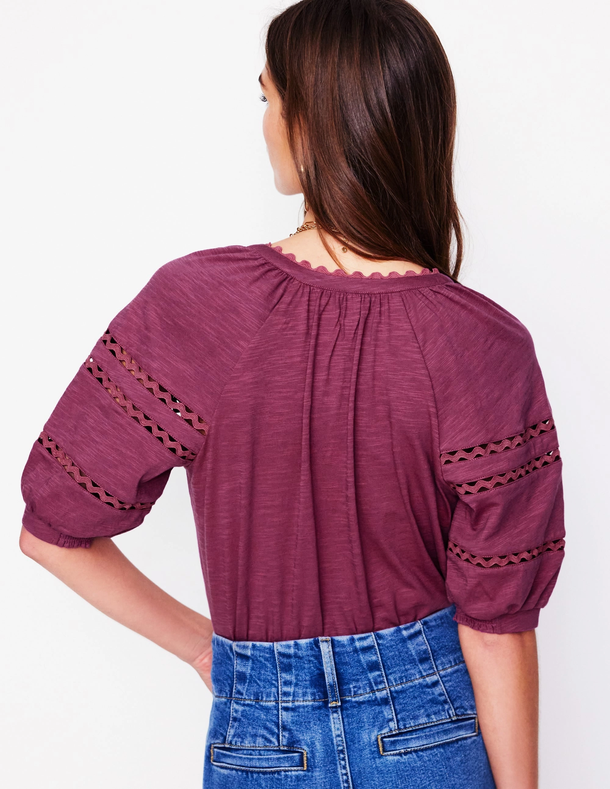Ergonomic Shoulder Shape FlexibleRibbedTrims Maisy Rikrak Trim Top-Violet Quartz