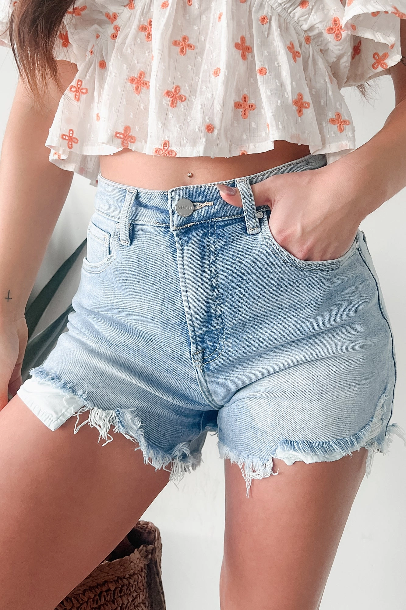 Adjustable Cuff System Fresh Take High Rise Distressed Risen Denim Shorts (Light)