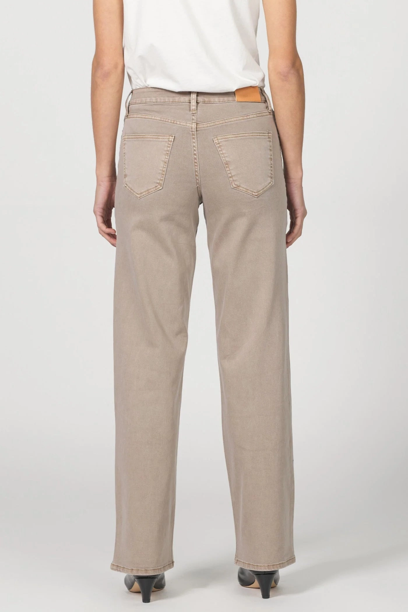 Dear John Taylor Straight Leg Jeans in Cashmere Curved Hemline
