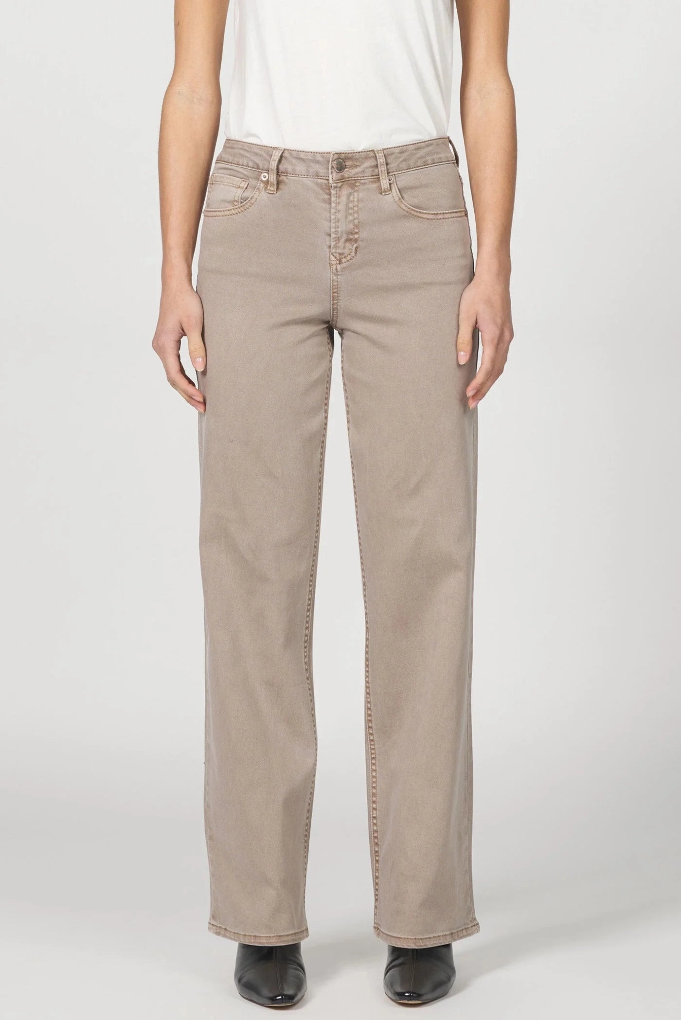 Dear John Taylor Straight Leg Jeans in Cashmere Lightweight insulation