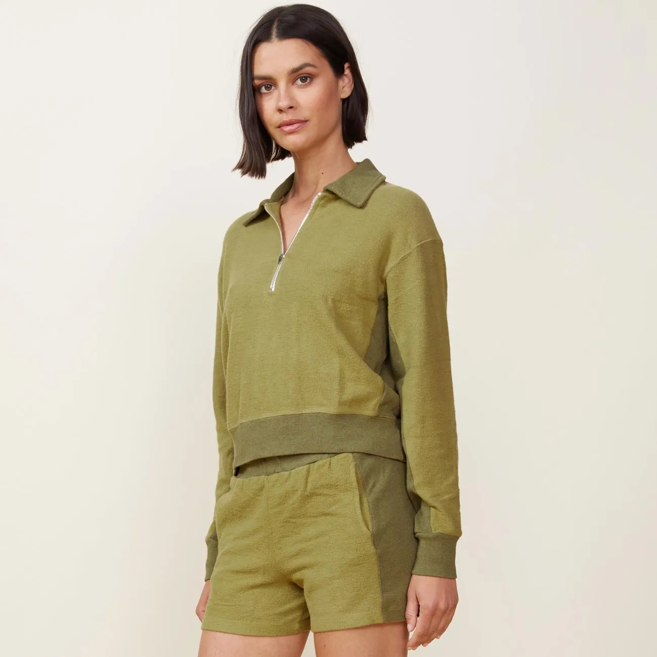 Pocket Reinforcement Fuzzy Fleece Polo Sweatshirt