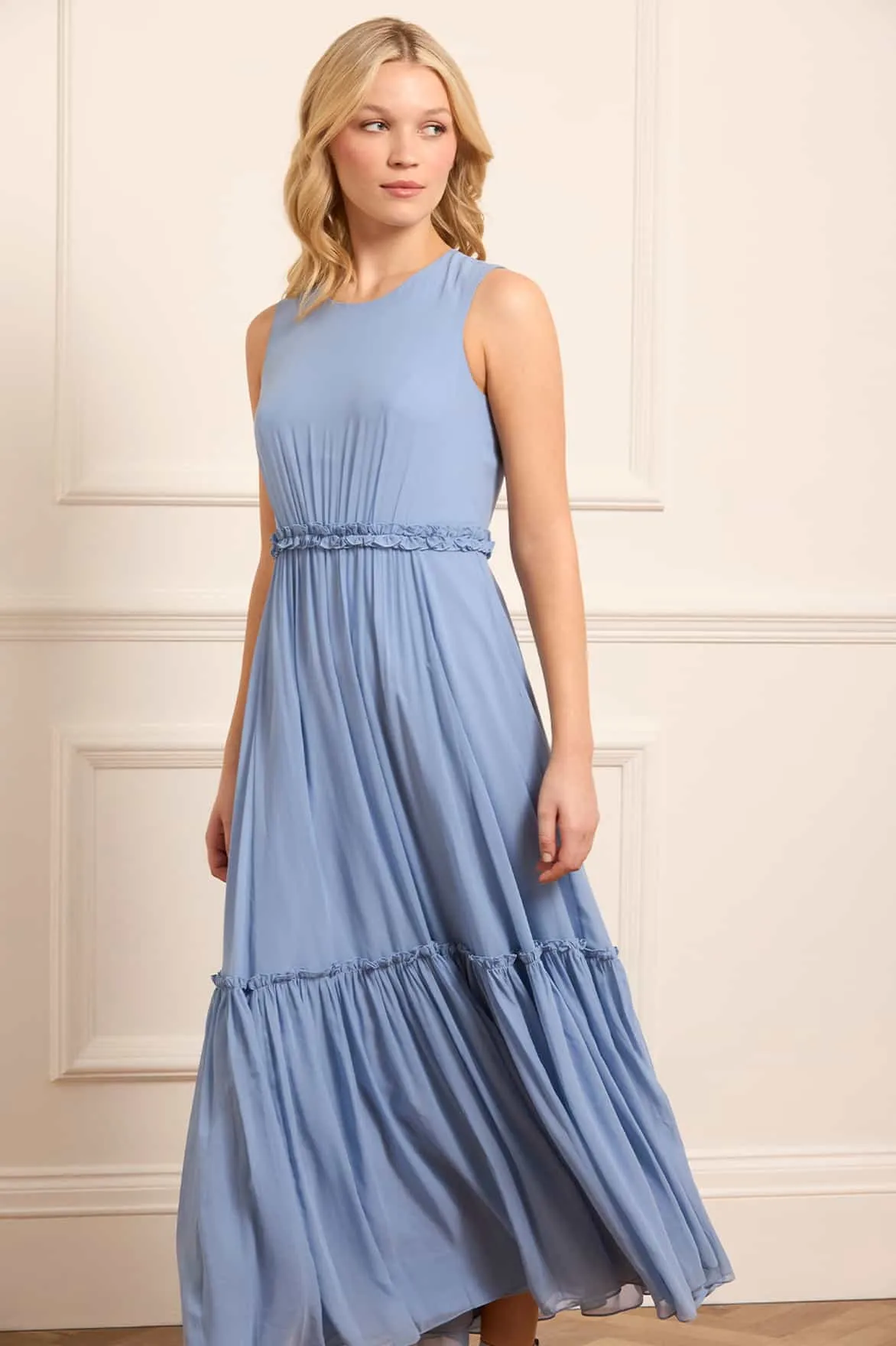 Harper Chiffon Cape Ankle Gown Glamorous look Noble Glow