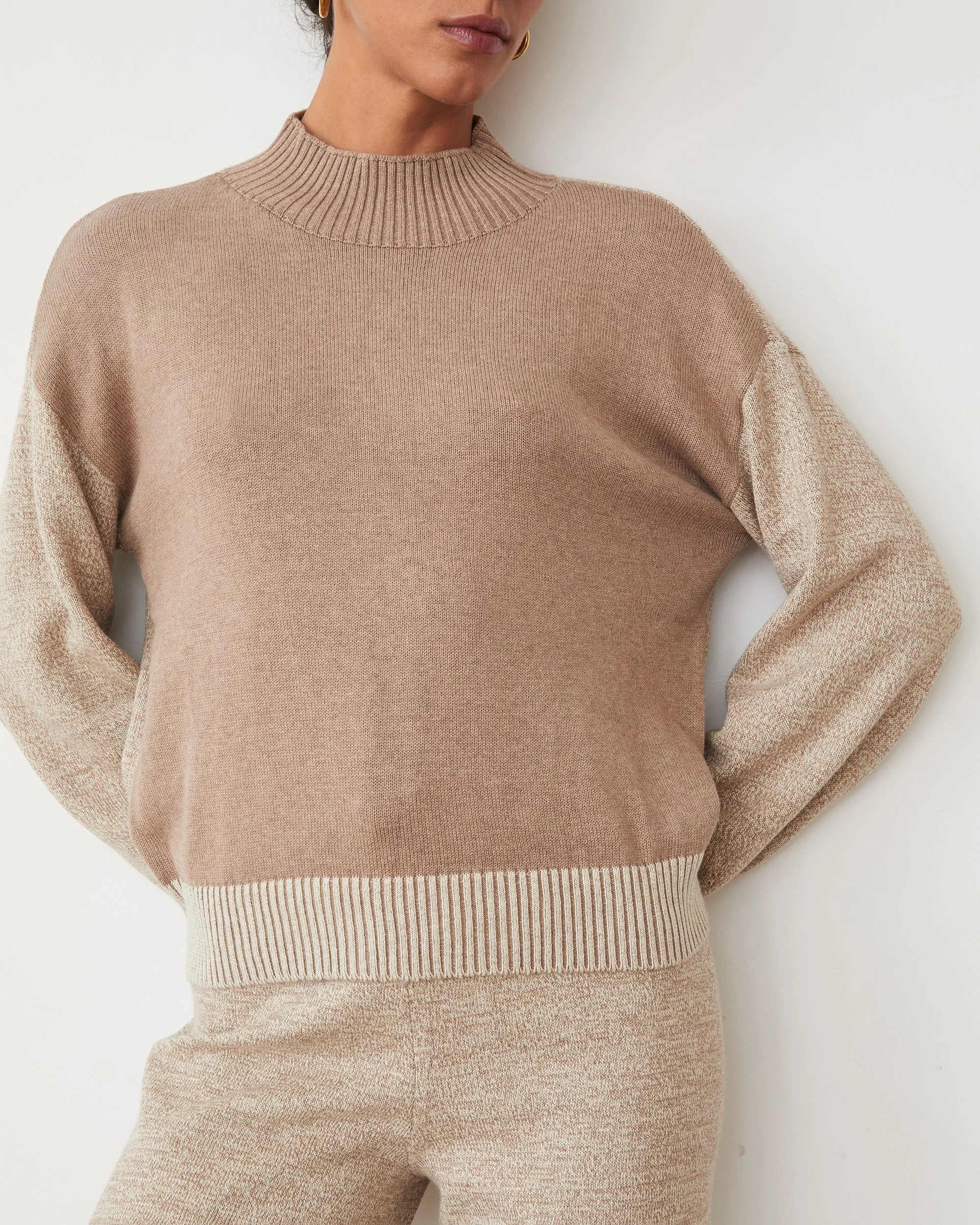 Microfiber Blended Fabric Casual Style Organic Cotton Cashmere Funnel Neck Sweater