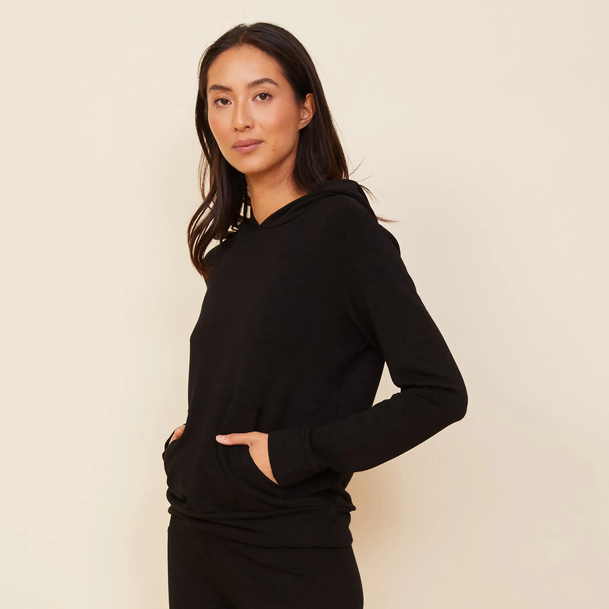 Supersoft Pullover Hoody Minimal Tone Timeless Waist