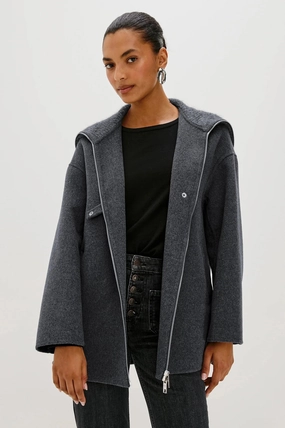 CompressionFit Variable Baffle Sizing Silves Jacket Charcoal