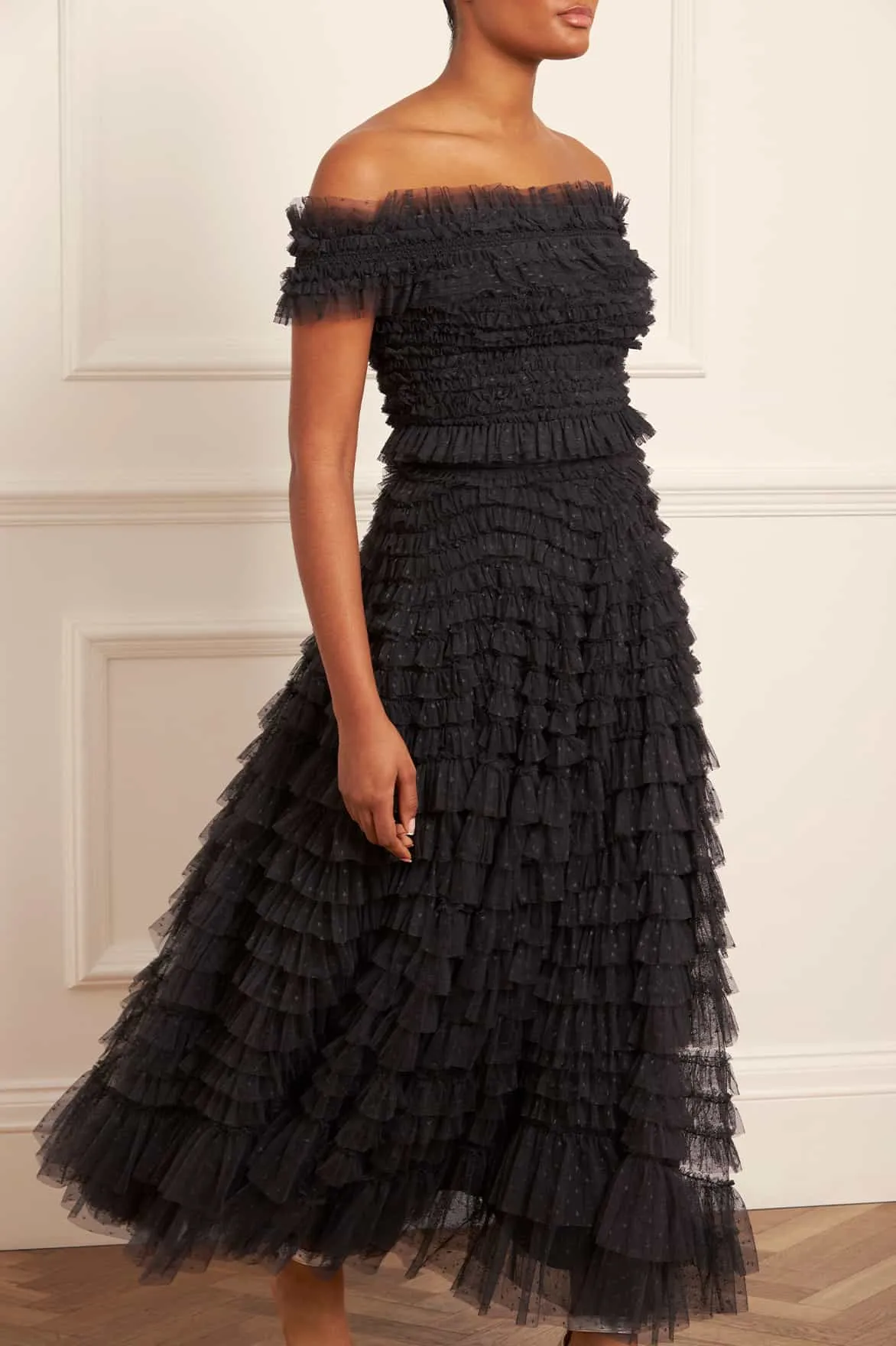 Hattie Ruffle Ankle Skirt Sleek Detail