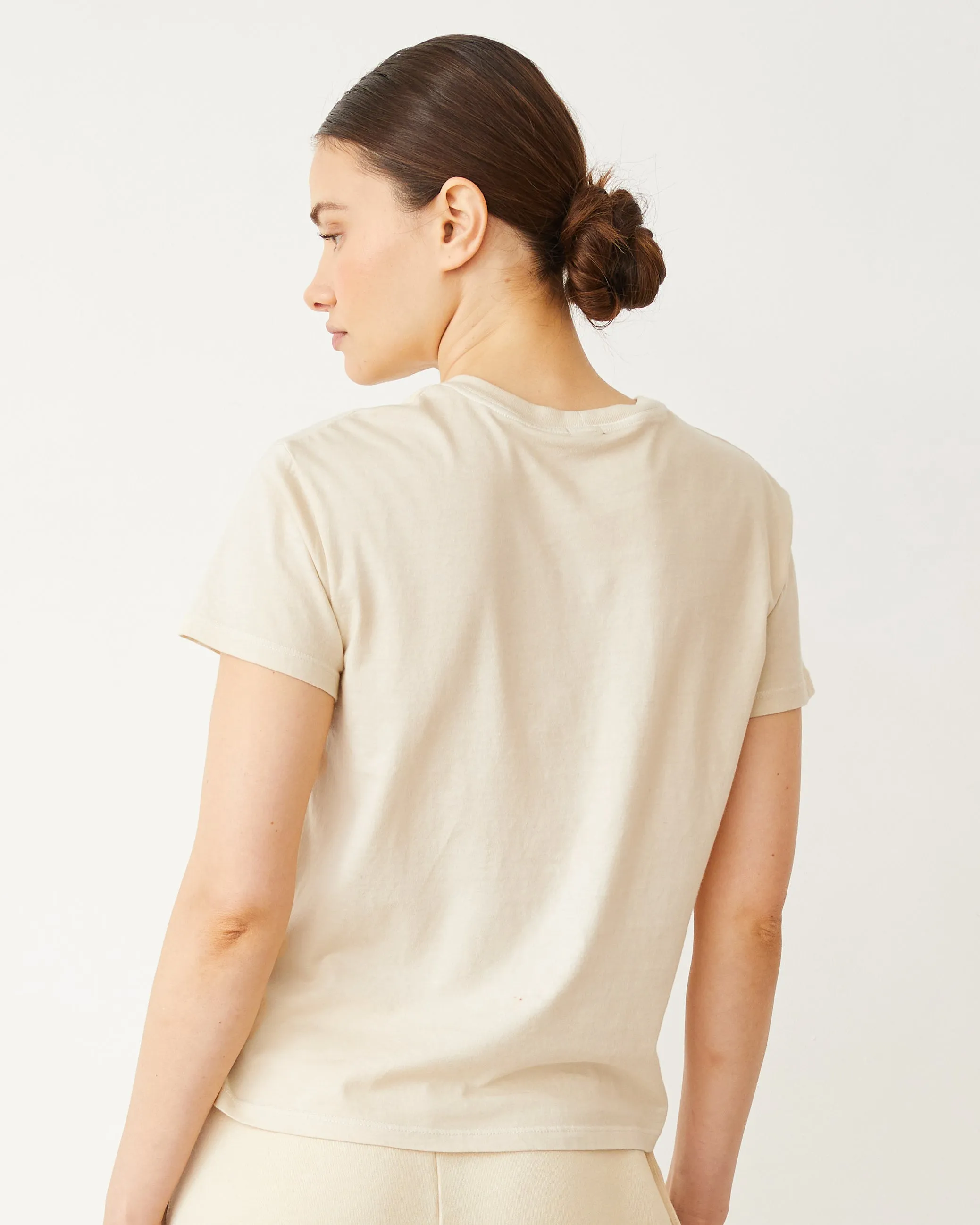 DurableCollarStays NonIrritatingStitching Basic Crew Neck Tee