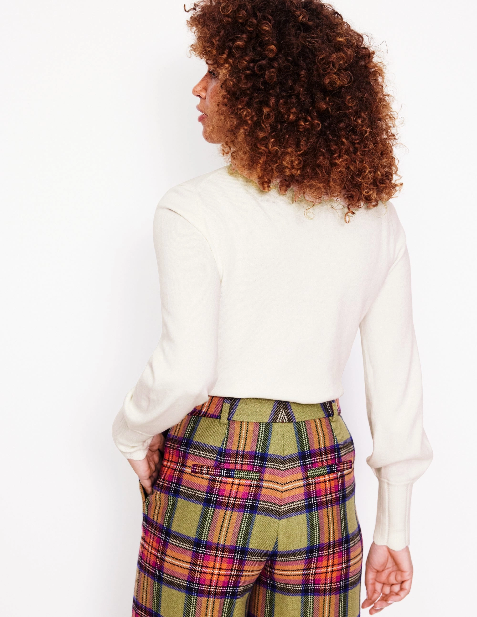 Mild Weather Soft Piece Imi Scallop Trim Jumper-Warm Ivory