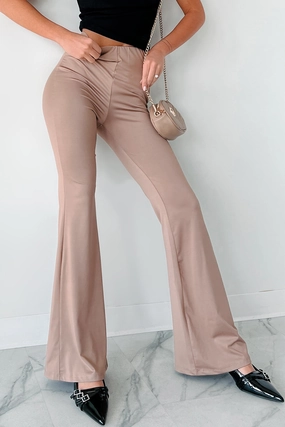 Erasable Logo Patch Breath Friendly Indecisive Mood Elastic Waist Flare Pants (Mocha)