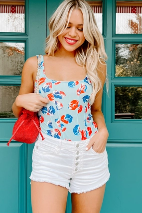 Petite Size Casual Day Shape Control Love My Freedom NanaMacs Original Ribbed Printed Bodysuit (Lips)