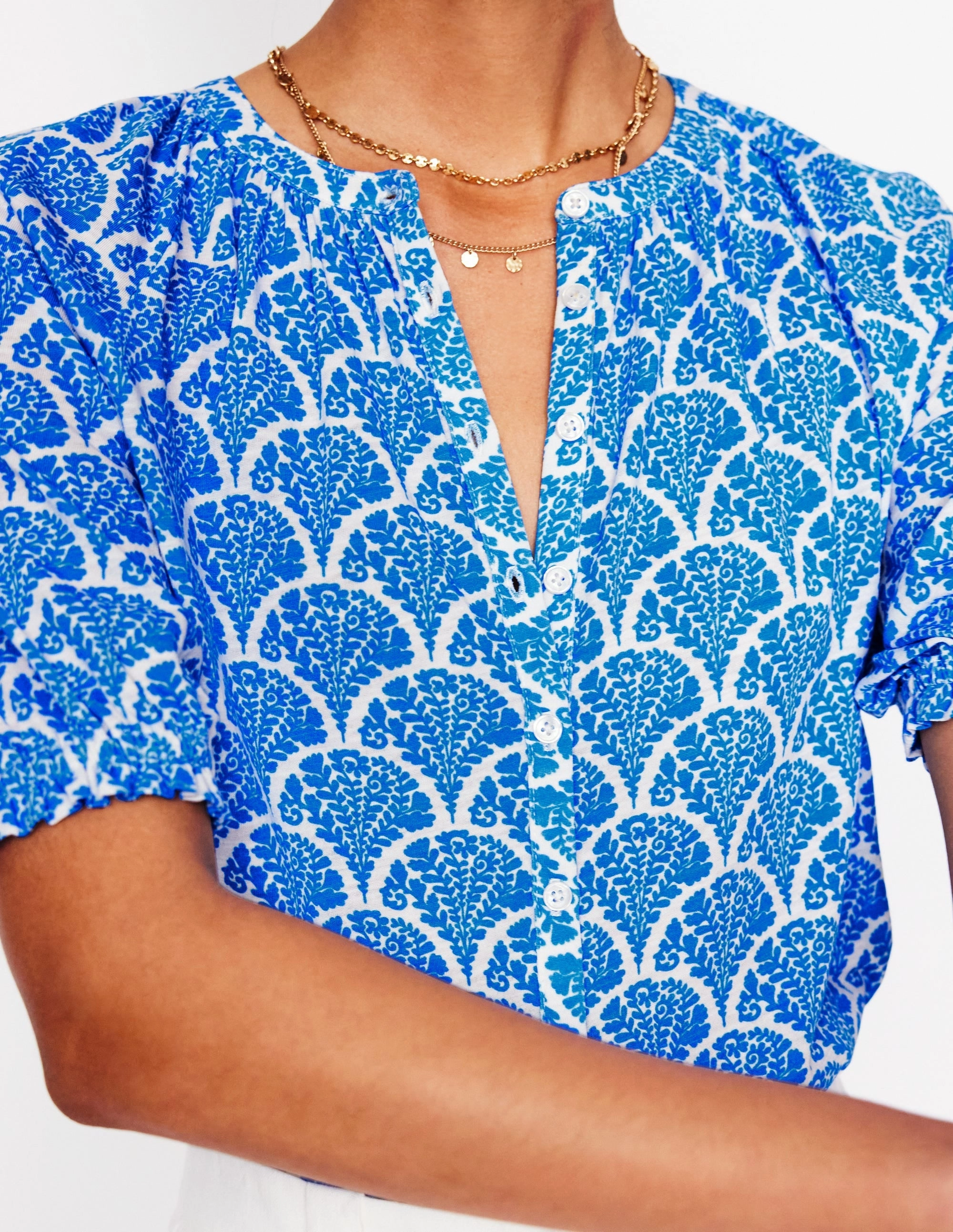 AthleticInspired Friction Resistant Shoulder Isla Jersey Shirt-Cerulean Blue, Blossomy
