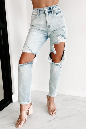 Izetta High Rise Distressed Risen Slim Straight Jeans (Light) ButterSoft Handfeel Summer Wardrobe