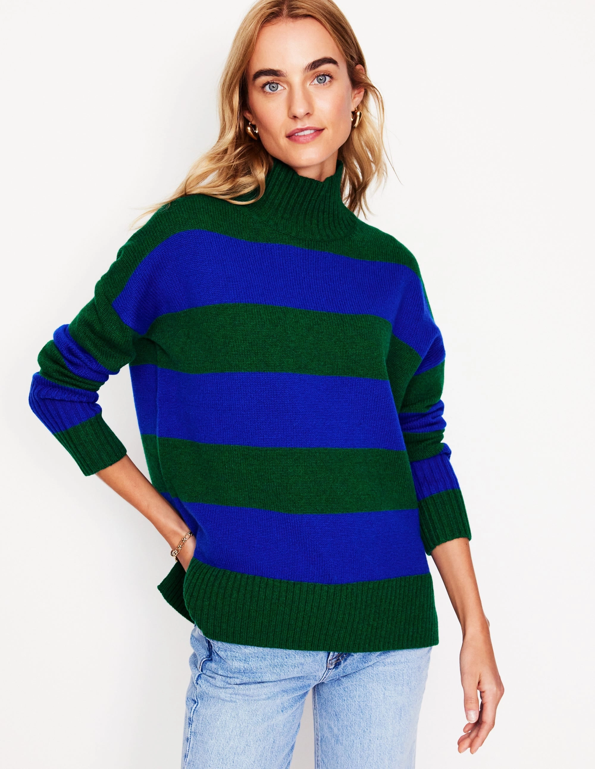 Jessica Oversized Jumper-Bavaria Green, Monarch Blue FastDrying Textured Weave Non Irritating Edging