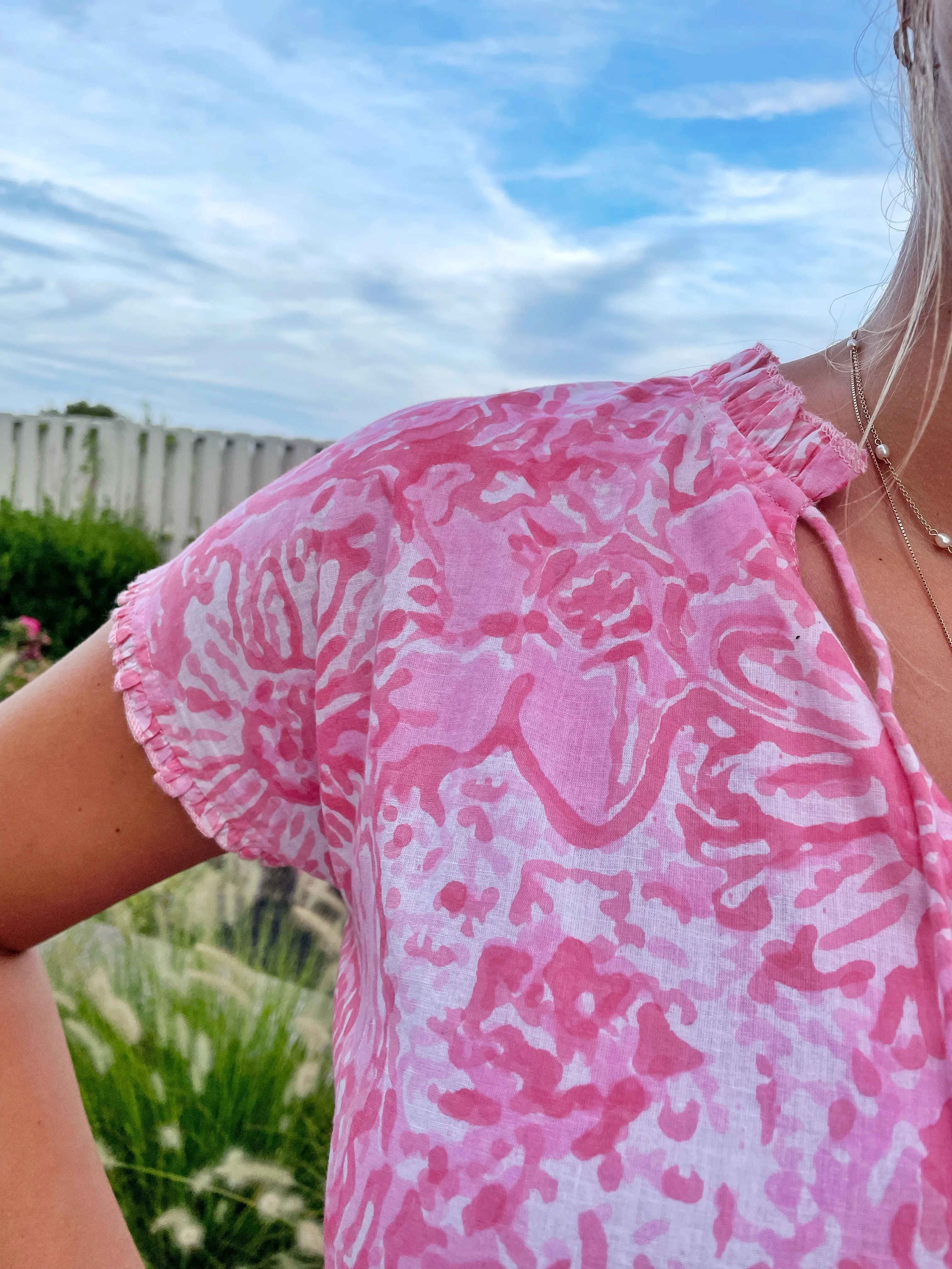 Kensington Top Pink Zinnia HighStretchElastic QuickDrying