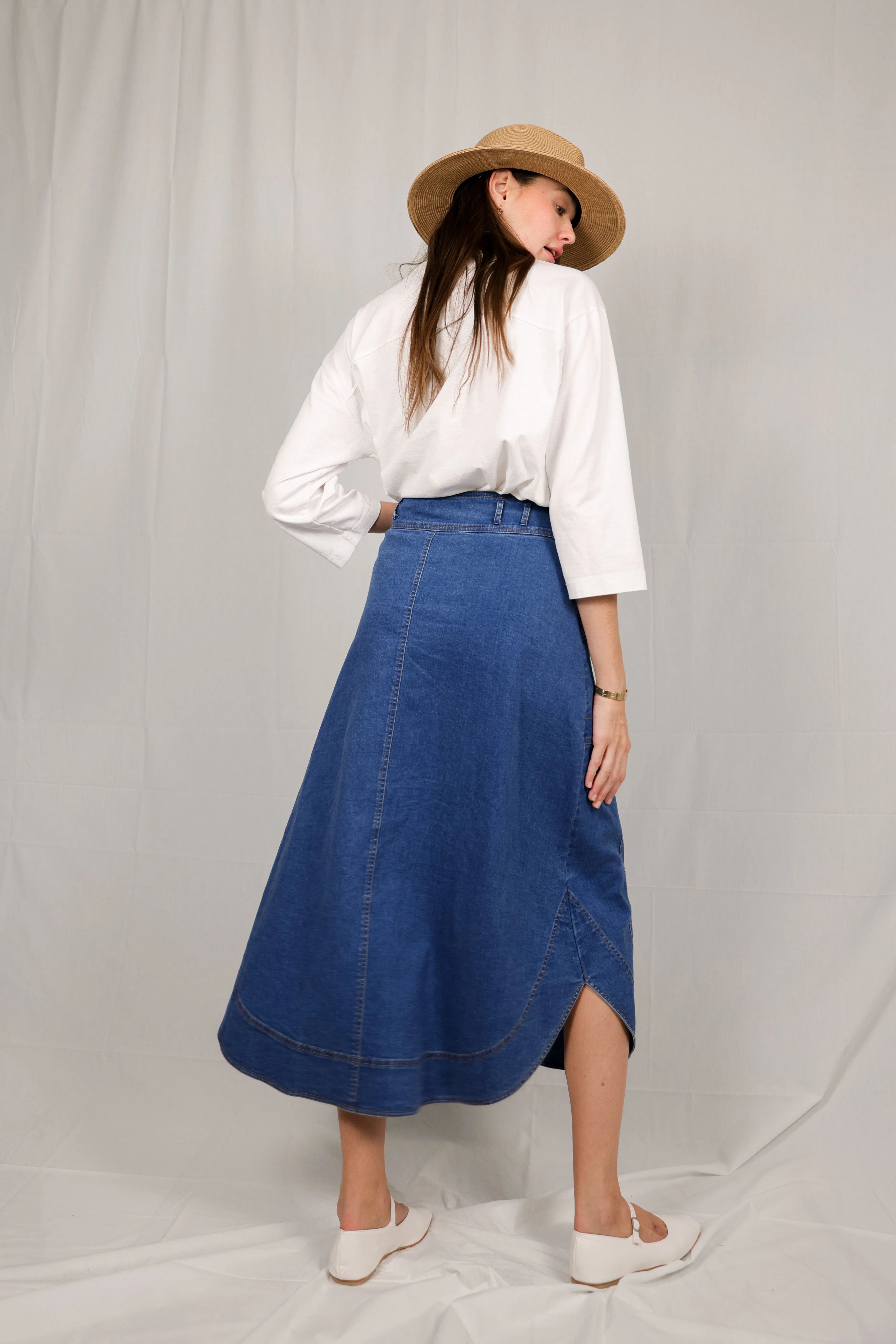 Kiki Denim Skirt Figure Flattering Autumn Stroll