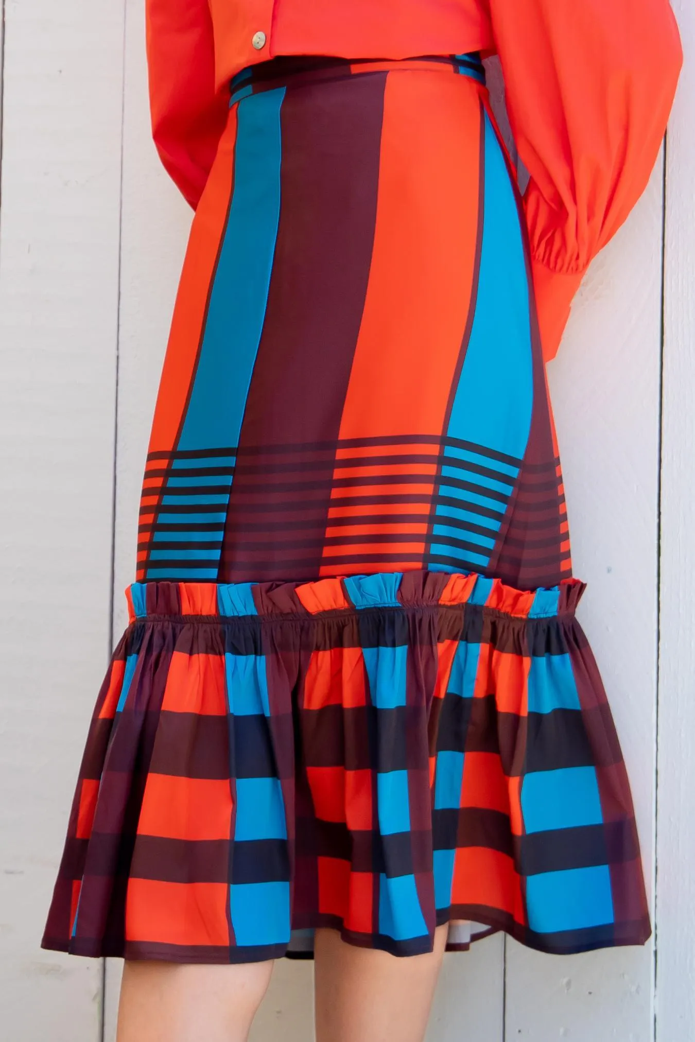 Flounced Midi Skirt Outfit Mood