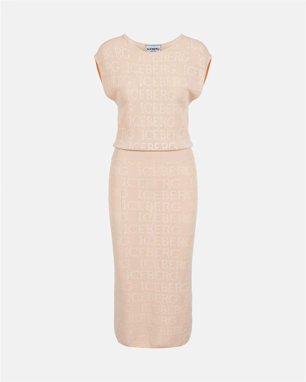Knitted dress with logo